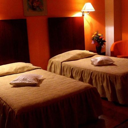 Hotel Ambassador Nagybánya Kültér fotó